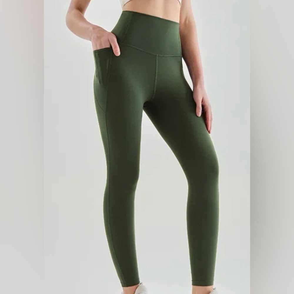 Yogalicious “Lux” Dark Olive High-Waist Leggings with Side Pocket Size XL